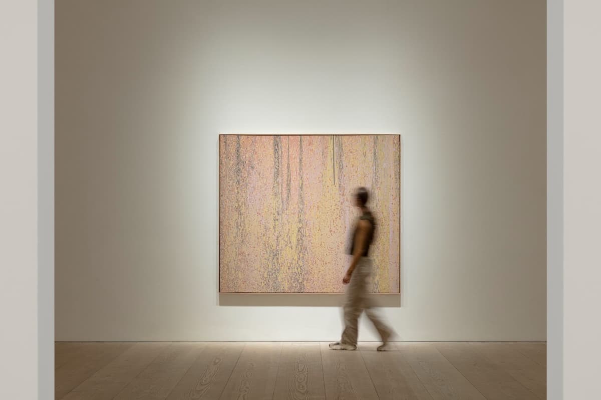 Iria Leino: From Pouring to Paintings-as-Sculpture