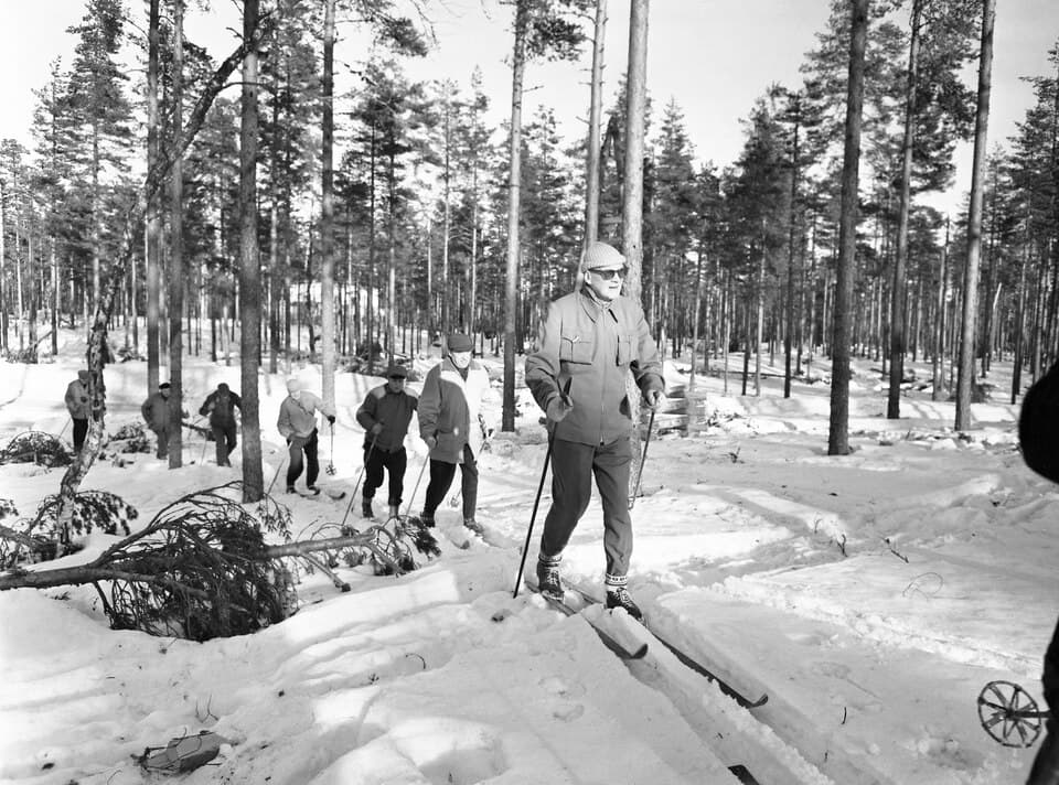 Suomettumisen aika – kritiikitön aikakausi?